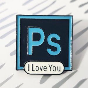 Adobe Photoshop  I love You Brooch Pin Badge